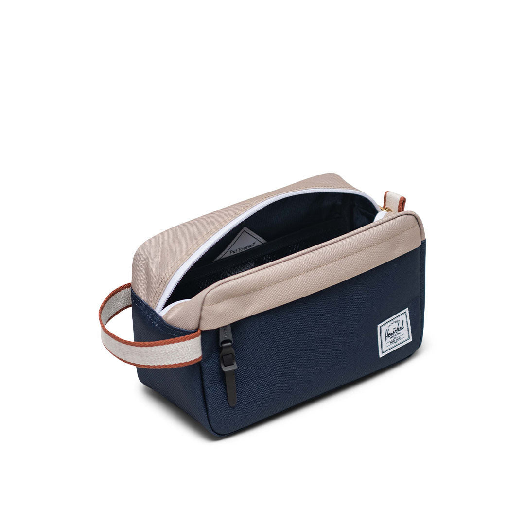 Herschel cosmetic bag online