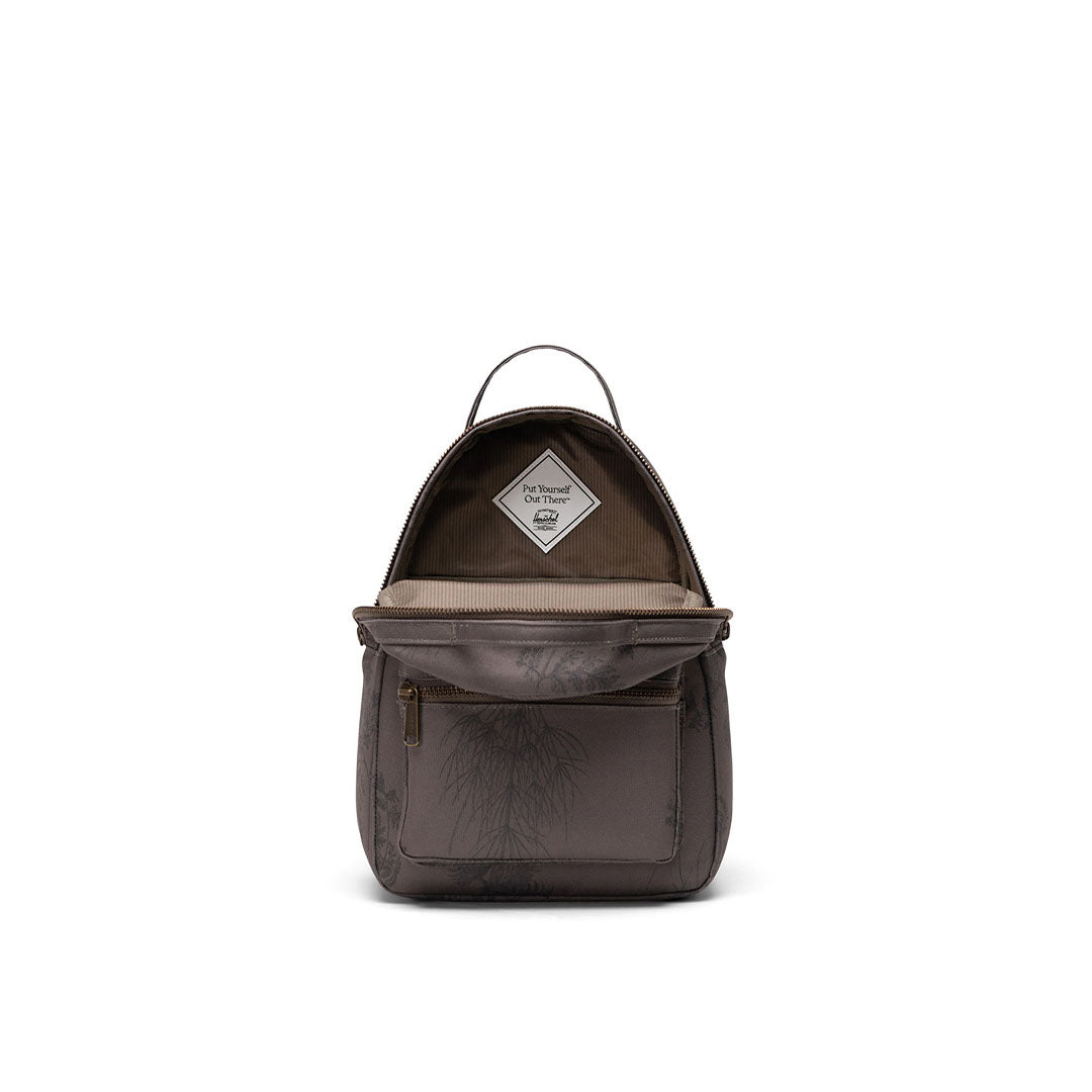 Herschel nova backpack sizes online