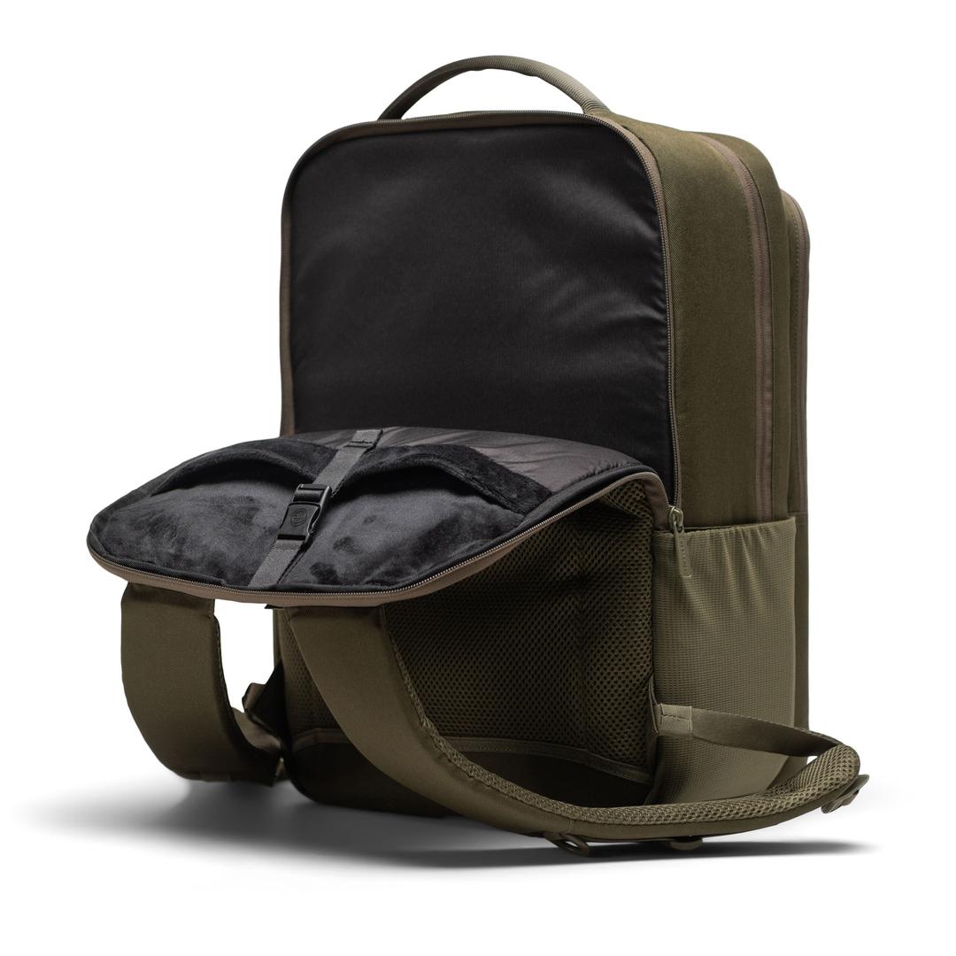 Kaslo Backpack | Tech - 30L - Herschel PH
