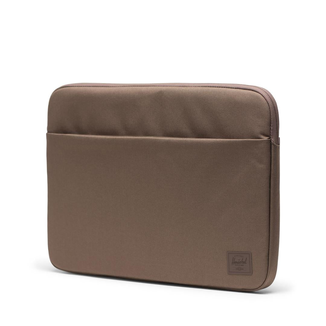 Denman Sleeve | Tech - 15-16 Inch - Herschel PH